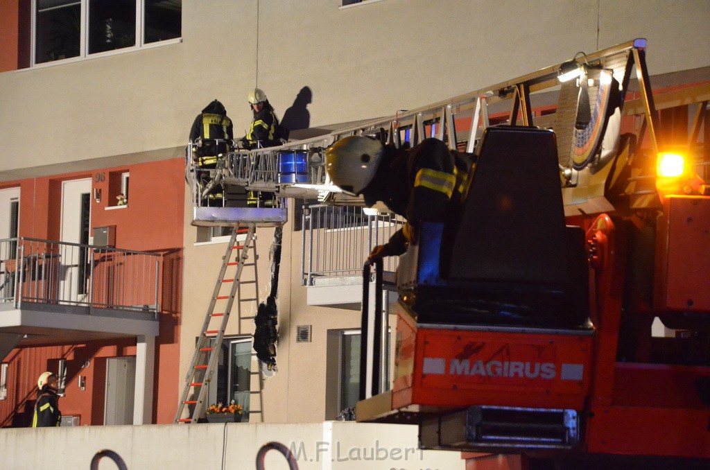 Feuer Koeln Porz Wahn Am Bahnhof P156.JPG - Miklos Laubert